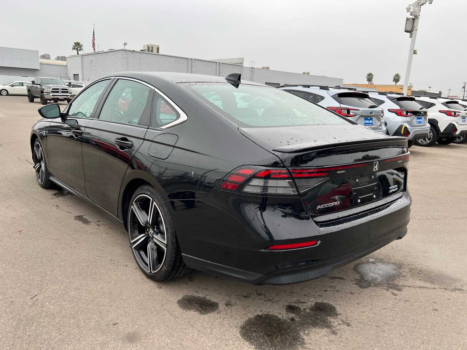 2024 Honda Accord Hybrid Sport photo 3