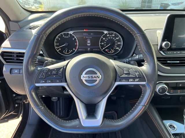 2022 Nissan Altima 2.5 SR 30