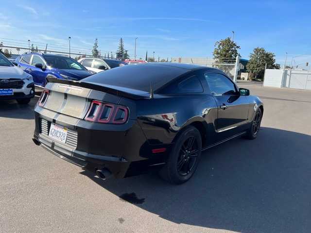 2014 Ford Mustang V6 6