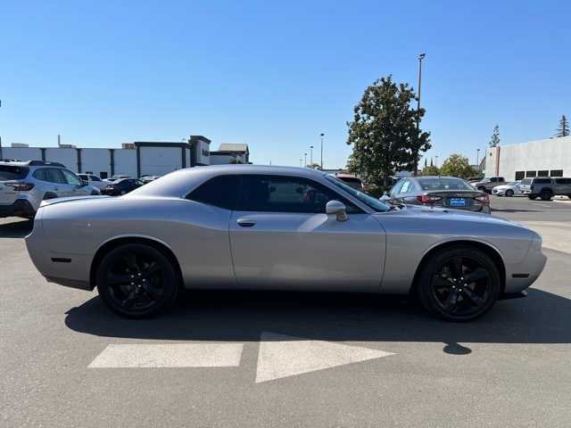 2014 Dodge Challenger R/T 8