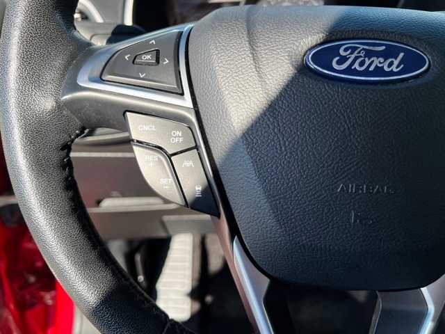 2020 Ford Edge SEL 35