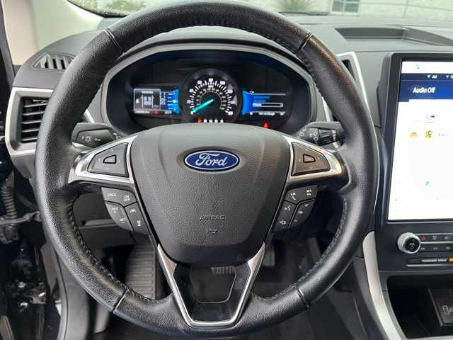 2023 Ford Edge SEL 30