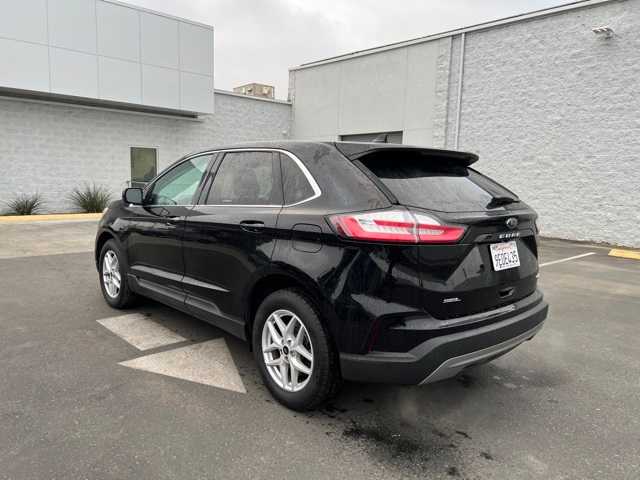 2023 Ford Edge SEL 3