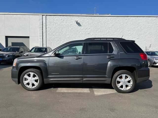 2017 GMC Terrain SLE 2