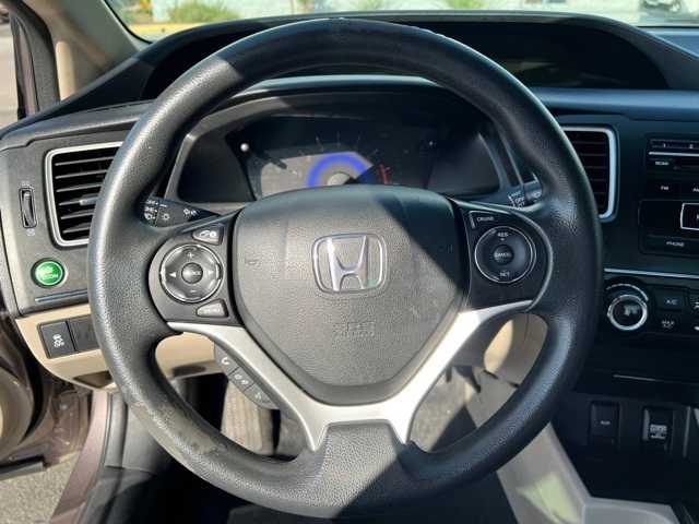 2015 Honda Civic LX 32