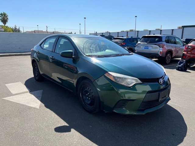 2014 Toyota Corolla LE 10