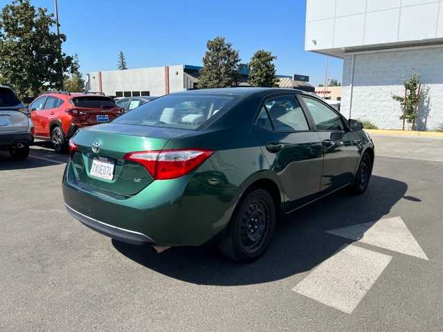 2014 Toyota Corolla LE 8