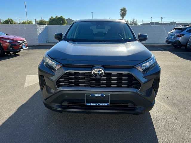 2022 Toyota RAV4 LE 12