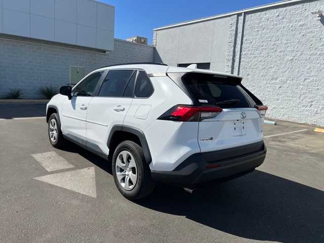 2019 Toyota RAV4 LE 3