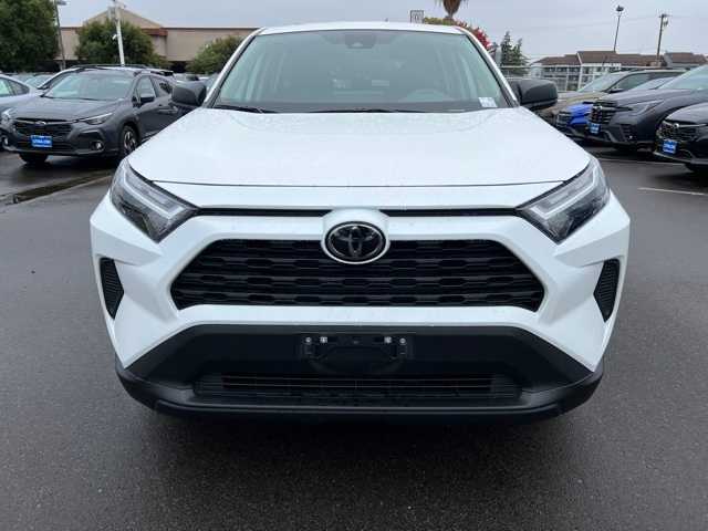 2024 Toyota RAV4 LE 12