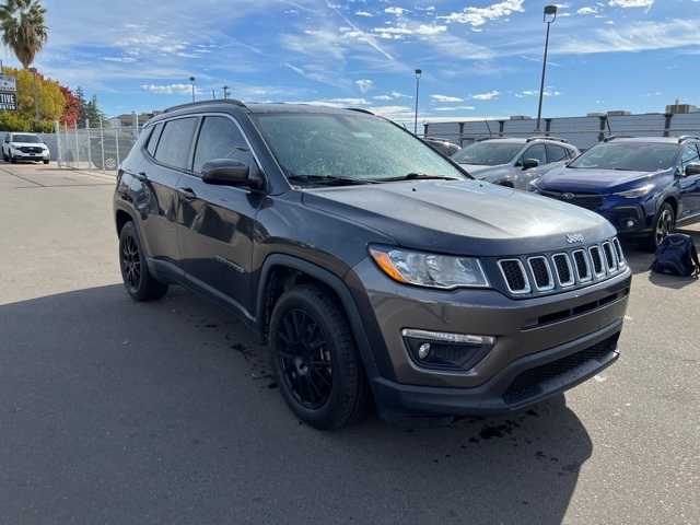 2018 Jeep Compass Latitude 9