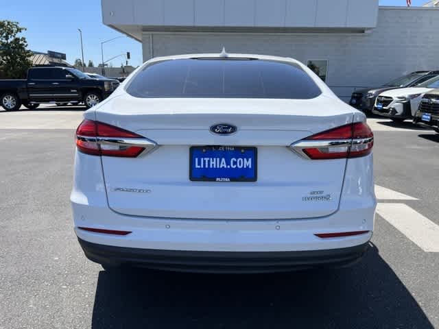2019 Ford Fusion Hybrid SE 4