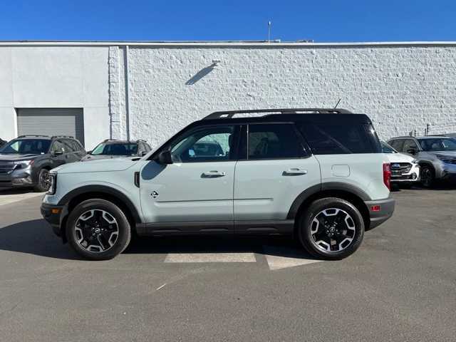 2022 Ford Bronco Sport Outer Banks 2