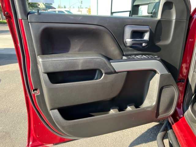 2018 Chevrolet Silverado 1500 LT 4WD Crew Cab 143.5 15