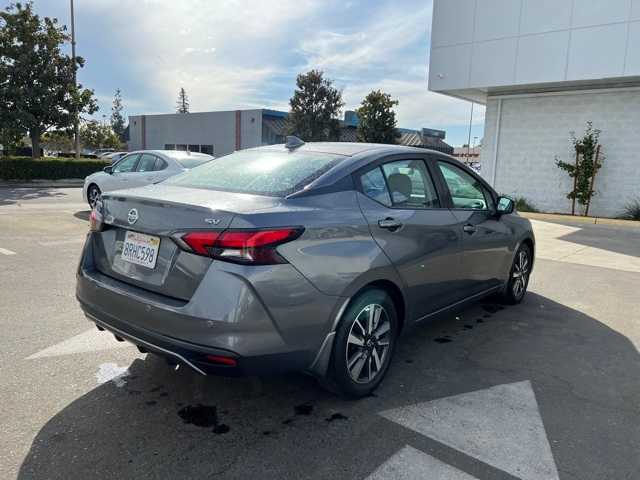 2020 Nissan Versa SV 9