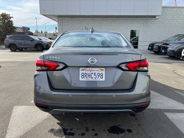 2020 Nissan Versa SV 4