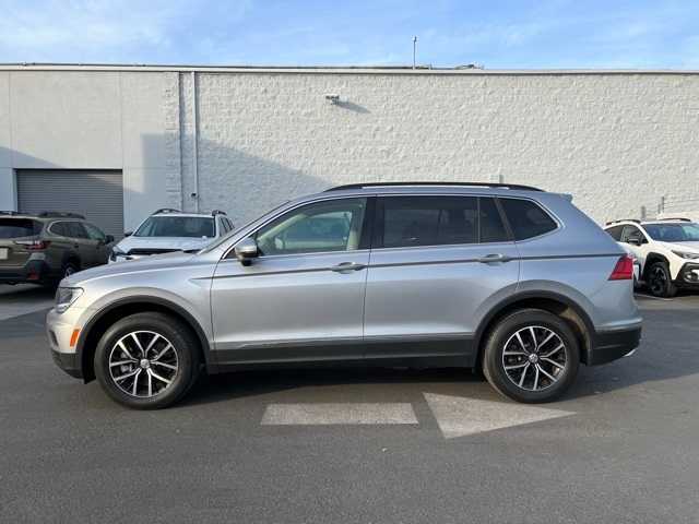 2021 Volkswagen Tiguan SE 2