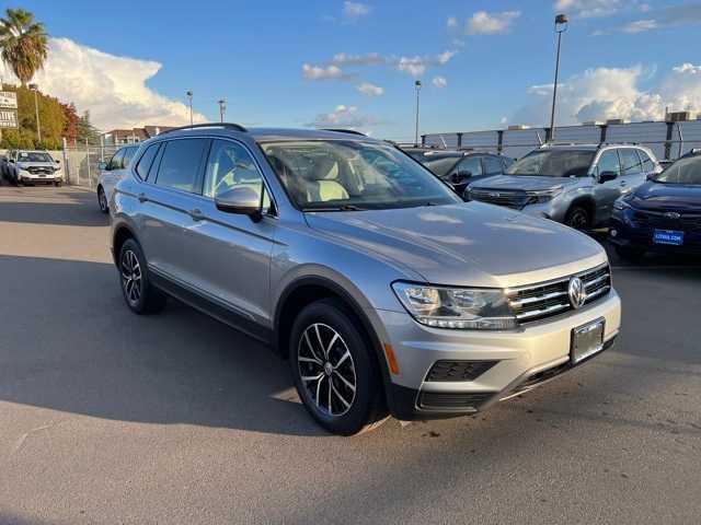 2021 Volkswagen Tiguan SE 10