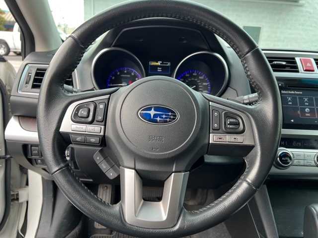 2017 Subaru Outback Limited 28