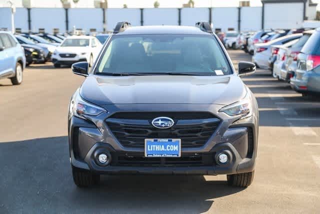 2025 Subaru Outback Premium 2