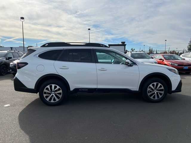 2021 Subaru Outback Premium 10