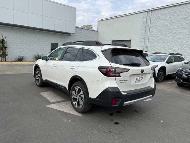 2022 Subaru Outback Limited 3