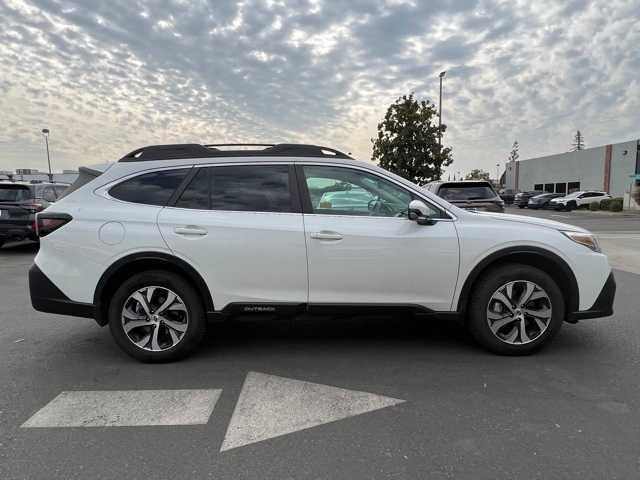 2022 Subaru Outback Limited 10