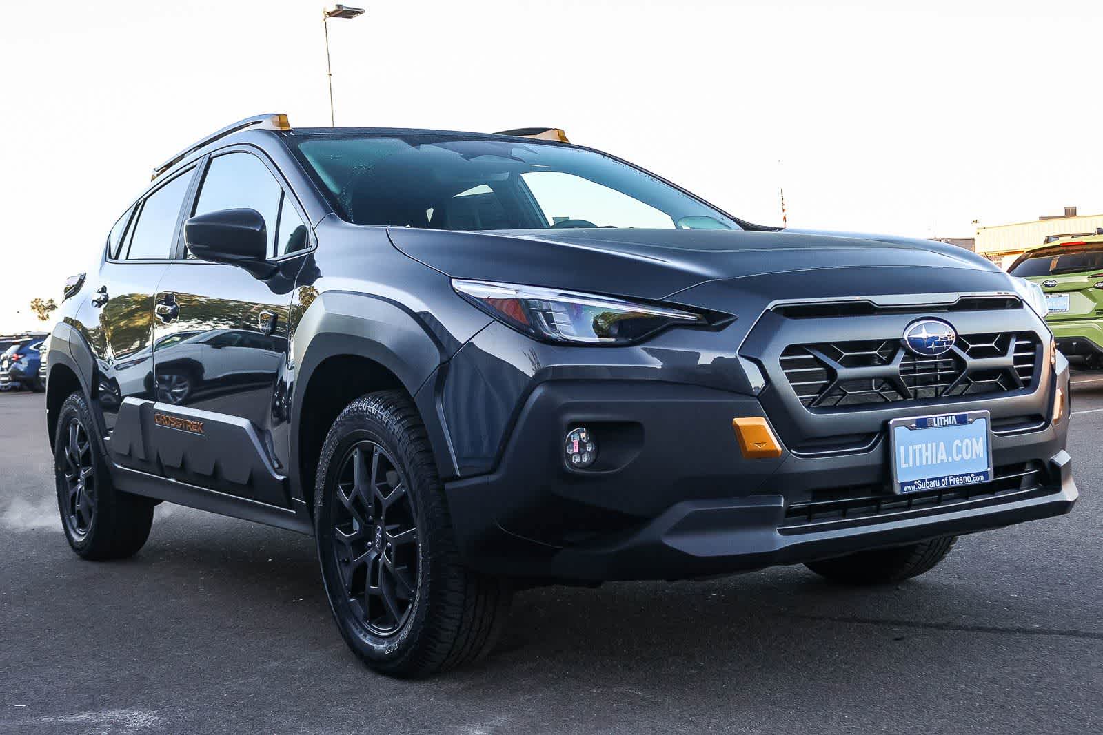 View vehicle photo 3