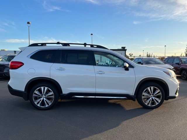 2022 Subaru Ascent Touring 10