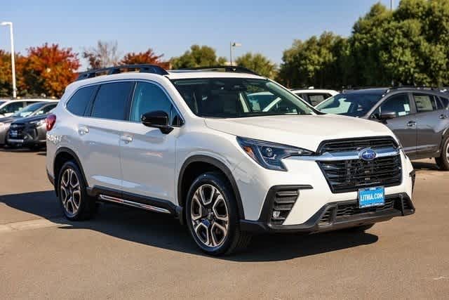 2024 Subaru Ascent Limited 3