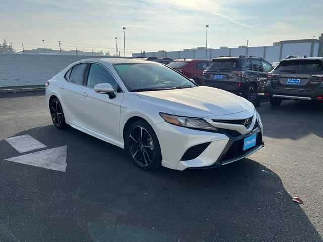 2019 Toyota Camry XSE 10