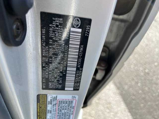 2004 Toyota Camry LE 37