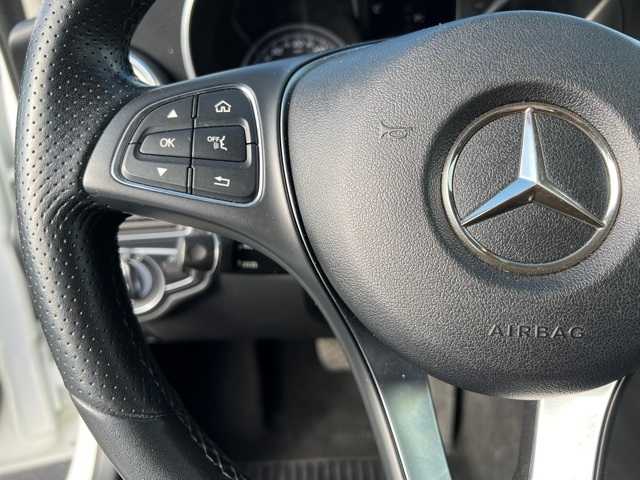 2017 Mercedes-Benz C-Class C 300 32