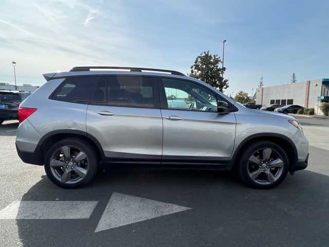 2019 Honda Passport Touring 10