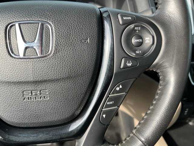 2018 Honda Ridgeline RTL-E AWD 36