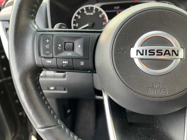 2021 Nissan Rogue SL 35