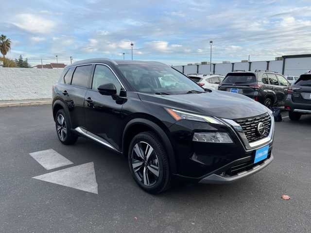 2021 Nissan Rogue SL 11