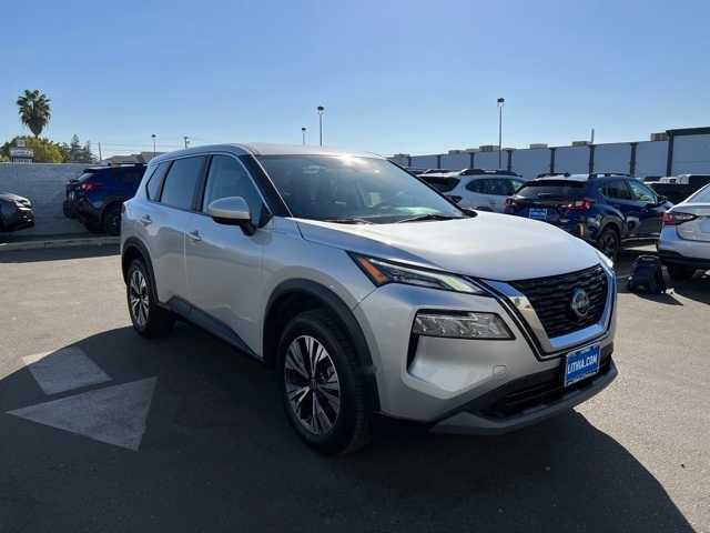 2023 Nissan Rogue SV 11