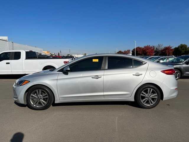 2017 Hyundai Elantra SE 2