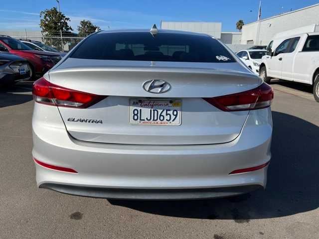 2017 Hyundai Elantra SE 4