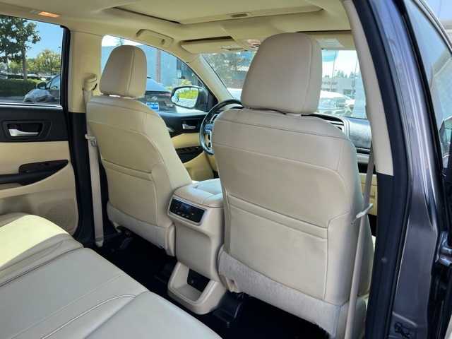 2014 Toyota Highlander XLE 22