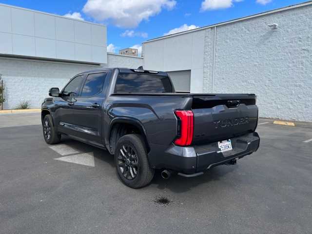 2024 Toyota Tundra Platinum CrewMax 5.5 Bed 3