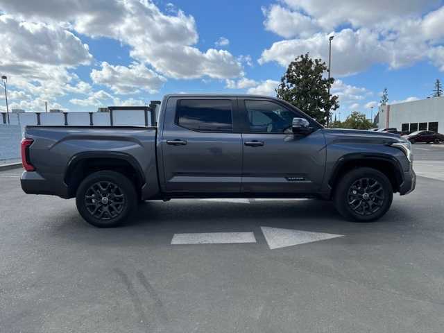 2024 Toyota Tundra Platinum CrewMax 5.5 Bed 10