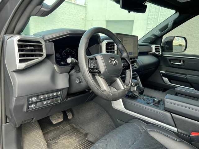 2024 Toyota Tundra Platinum CrewMax 5.5 Bed 14