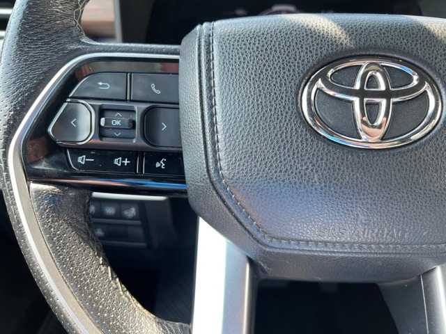 2023 Toyota Tundra Capstone Hybrid CrewMax 5.5 Bed 35