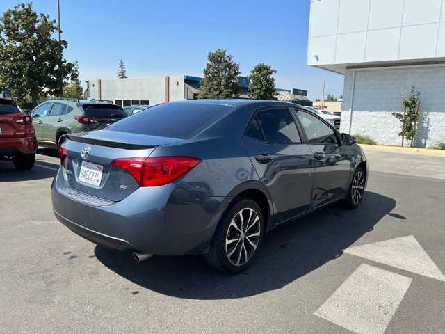 2017 Toyota Corolla SE 9