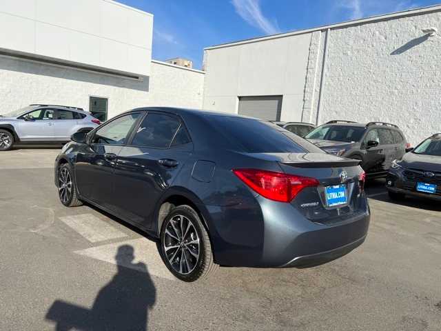 2017 Toyota Corolla SE 3