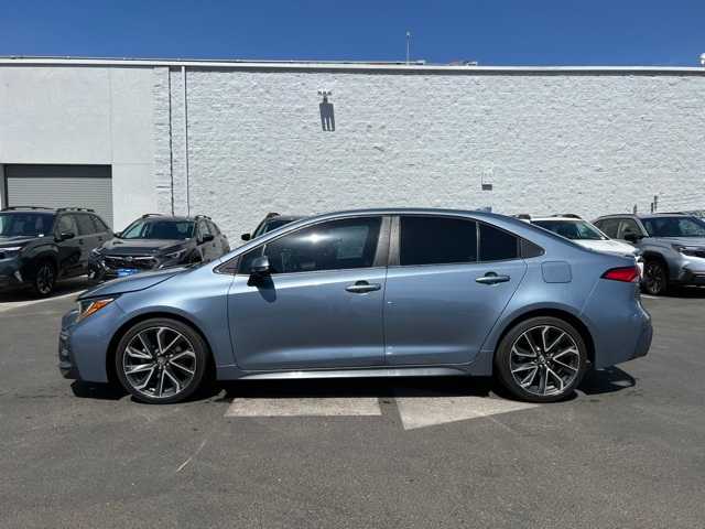 2020 Toyota Corolla SE 2