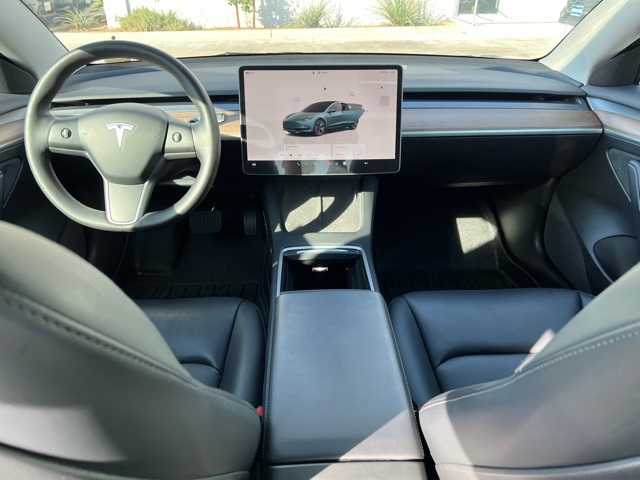 2022 Tesla Model 3 BASE 27