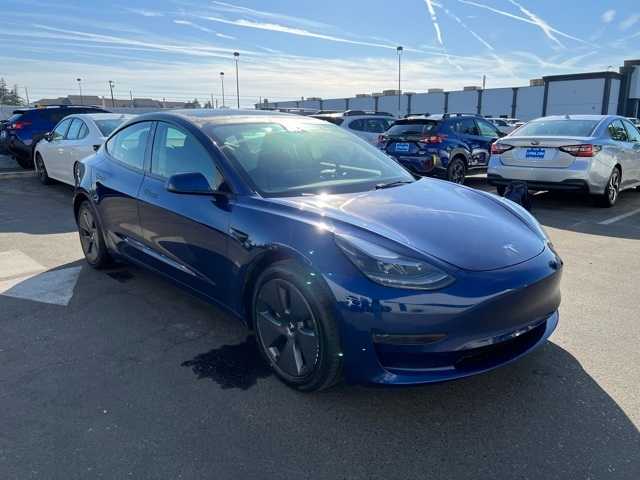 2022 Tesla Model 3 BASE 9